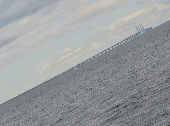 デンマークとスウェーデンをつなぐ橋